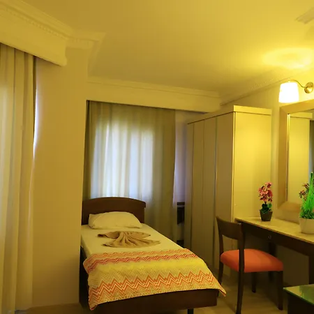 Hotel Yeni Astral *