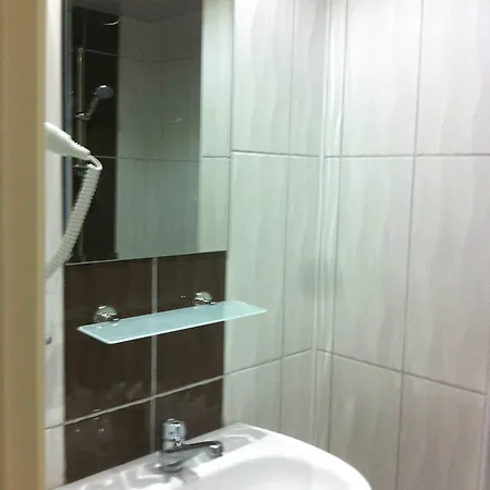 Yeni Astral Σιντέ