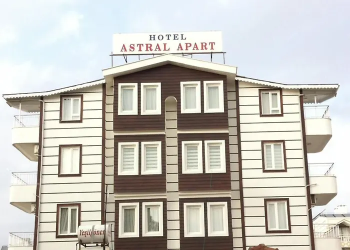 Yeni Astral فندق