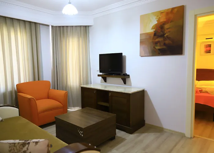 Yeni Astral فندق