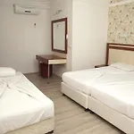 Yeni Astral Hotel