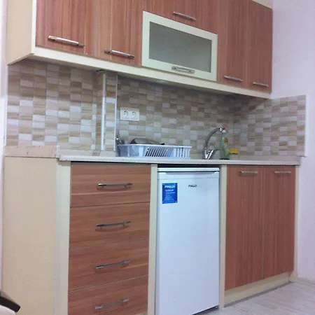 Yeni Astral ホテル *